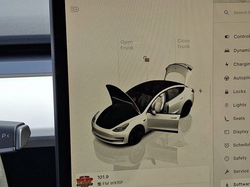 Used 2023 Tesla Model 3 Performance image 37