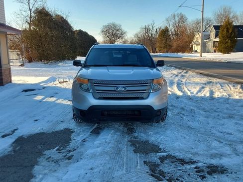 Used 2013 Ford Explorer FWD image 3