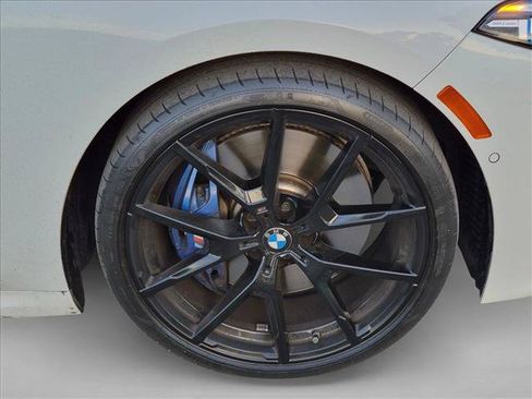 Used 2024 BMW 840i Convertible w/ Comfort Seating Package RWD image 21