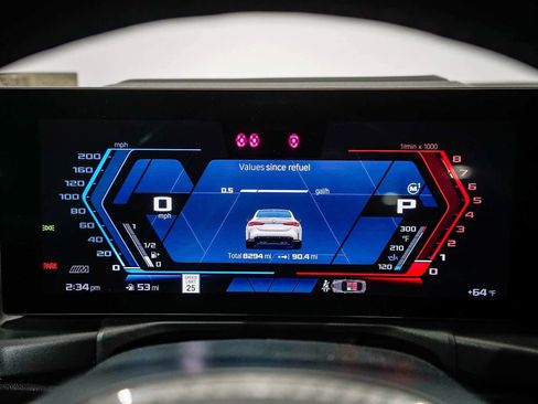 Used 2024 BMW M4 Competition image 25