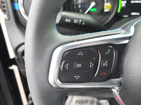 Used 2024 Jeep Wrangler High Altitude image 17