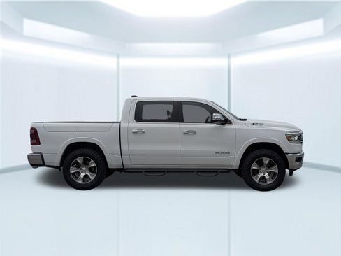 Used 2022 RAM 1500 Laramie AWD/4WD image 7
