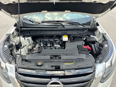 Used 2025 Nissan Pathfinder SV image 28