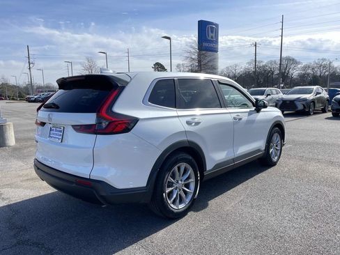 Used 2024 Honda CR-V EX-L image 3