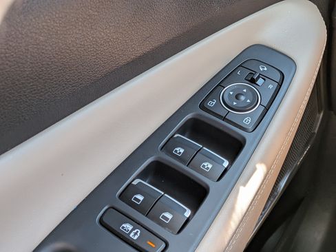 Used 2023 Hyundai Santa Fe Limited w/ Cargo Package FWD image 22