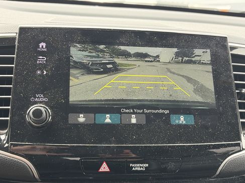 Certified 2022 Honda Pilot Touring image 13