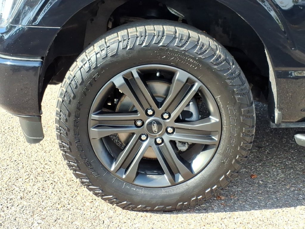 Used 2021 Ford F150 XLT w/ Equipment Group 302A High AWD/4WD image 9