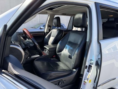 Used 2016 Lexus GX 460 w/ Premium Package image 23