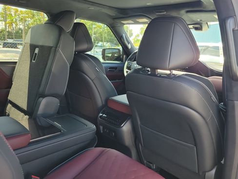 New 2026 INFINITI QX80 Autograph AWD/4WD image 11