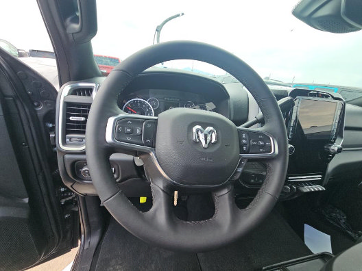 Used 2026 RAM 2500 Big Horn AWD/4WD image 3