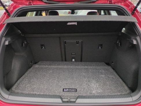 Used 2024 Volkswagen GTI Autobahn image 32