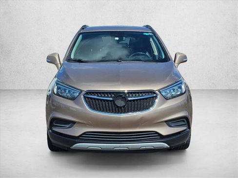 Used 2019 Buick Encore Preferred image 2