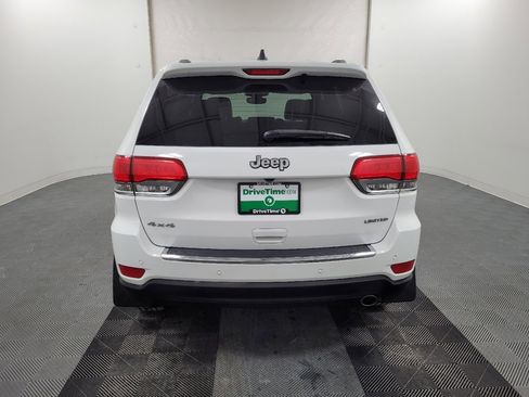 Used 2018 Jeep Grand Cherokee Limited image 6