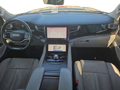 Used 2022 Jeep Grand Wagoneer Series II w/ Convenience Group III image 9