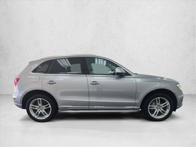 Used 2017 Audi Q5 2.0T Premium AWD/4WD image 4