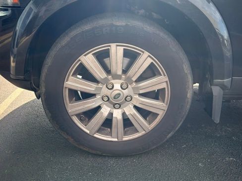 Used 2013 Land Rover LR4 HSE image 7