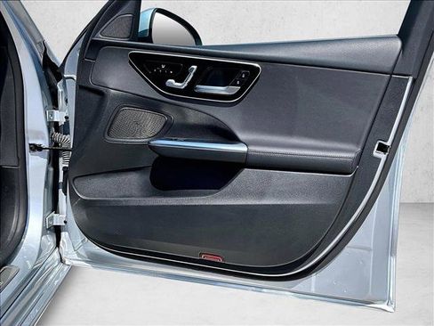 Certified 2022 Mercedes-Benz C 300 4MATIC Sedan image 19
