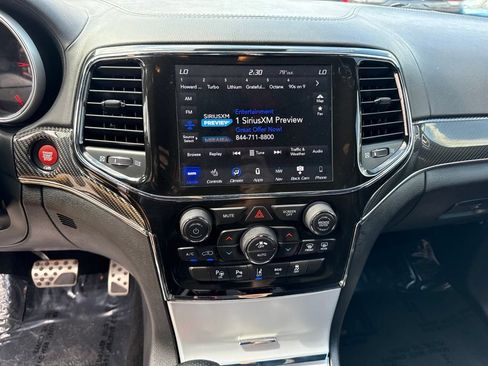 Used 2021 Jeep Grand Cherokee SRT AWD/4WD image 12