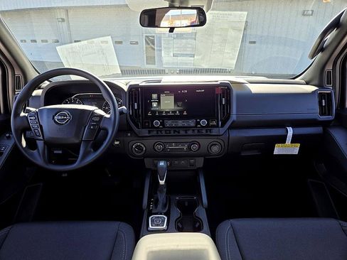 New 2026 Nissan Frontier SV image 10