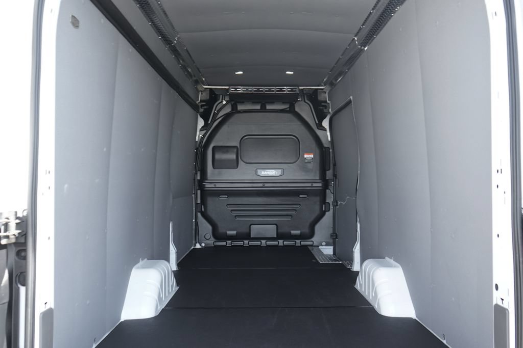 Used 2025 Ford Transit 350 148 High Roof Extended RWD image 8