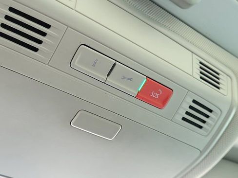 Used 2022 Volkswagen Jetta SE FWD image 29