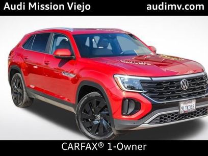 Used 2024 Volkswagen Atlas Cross Sport SE w/ Panoramic Sunroof Package