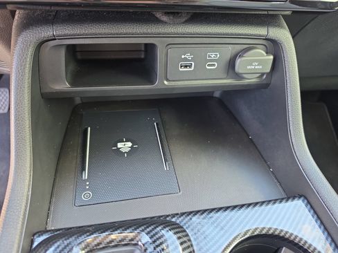 Certified 2025 Honda Pilot EX-L image 19