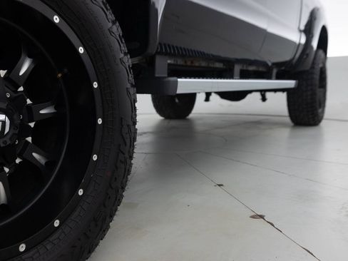 Used 2015 Ford F250 Platinum w/ FX4 Off-Road Package AWD/4WD image 27