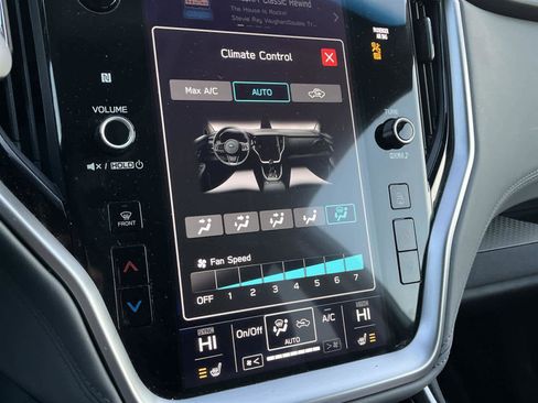 Used 2021 Subaru Outback Premium image 21