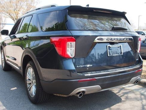 Certified 2023 Ford Explorer Limited w/ Hybrid Equipment Group 310A AWD/4WD image 5