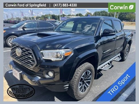 Used 2020 Toyota Tacoma TRD Sport w/ TRD Premium Sport Package AWD/4WD image 1