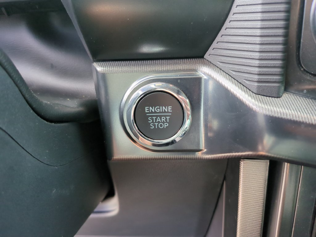 Used 2025 Ford F150 Platinum w/ Equipment Group 702A High AWD/4WD image 31