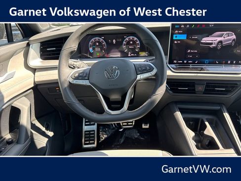 New 2026 Volkswagen Tiguan SE R-Line AWD/4WD image 13