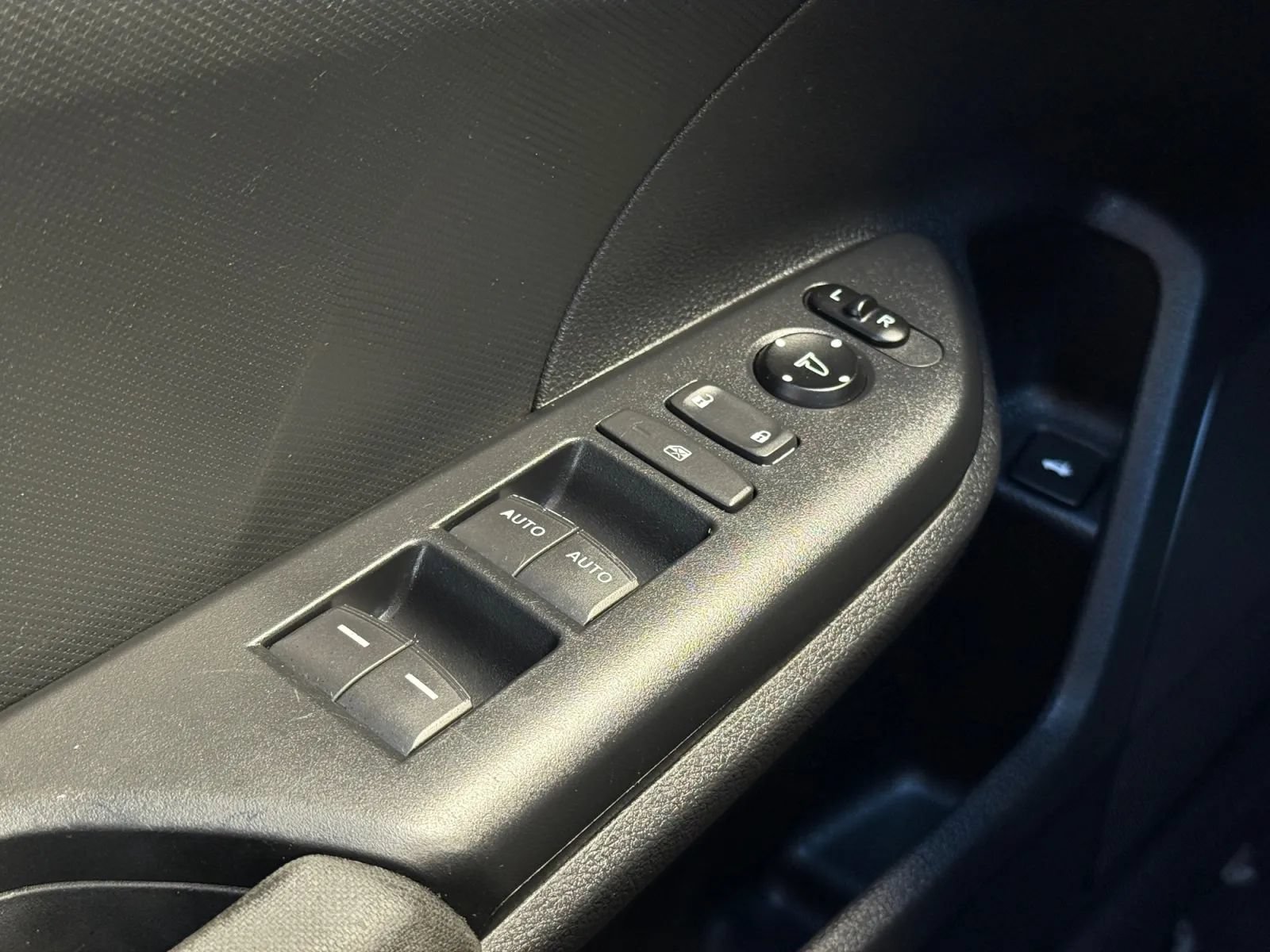 Used 2019 Honda Civic LX image 38