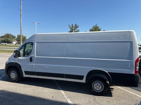 New 2026 RAM ProMaster 3500 w/ Power Group FWD image 19