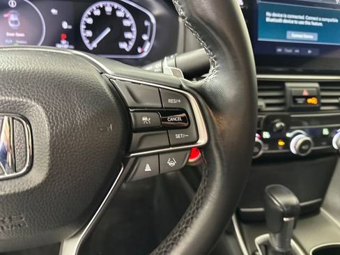 Used 2022 Honda Accord Sport image 16