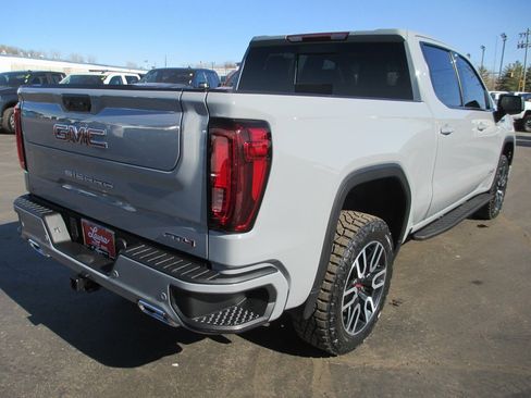 Used 2024 GMC Sierra 1500 AT4 w/ AT4 Premium Package image 6