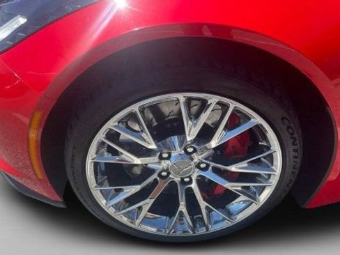 Used 2016 Chevrolet Corvette Z06 w/ 3LZ Preferred Equipment Group RWD image 4