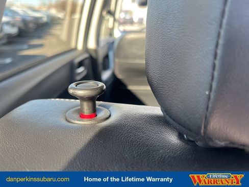 Used 2016 Subaru Forester 2.0XT Touring w/ Eyesight & Navigation System image 48