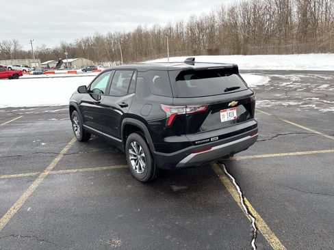 New 2026 Chevrolet Equinox LT w/ Convenience Package II image 7