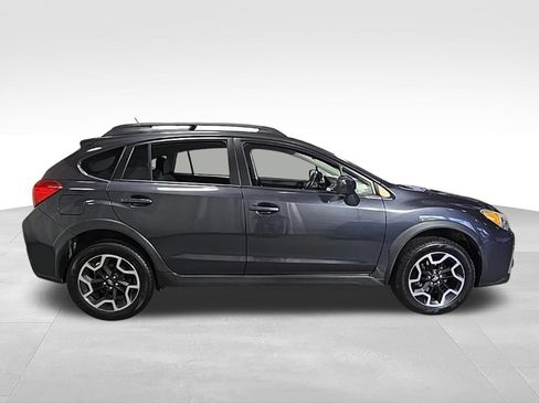 Used 2016 Subaru Crosstrek 2.0i Premium AWD/4WD image 6