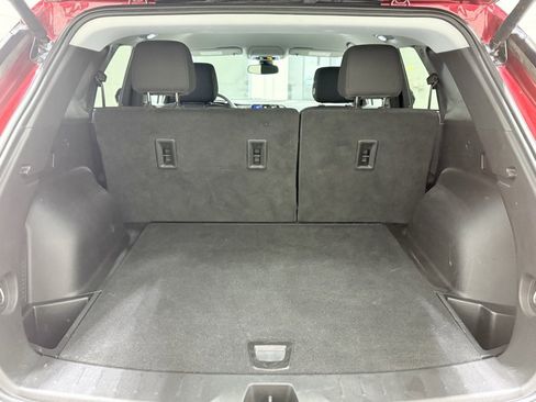 Used 2022 Chevrolet Blazer LT image 34