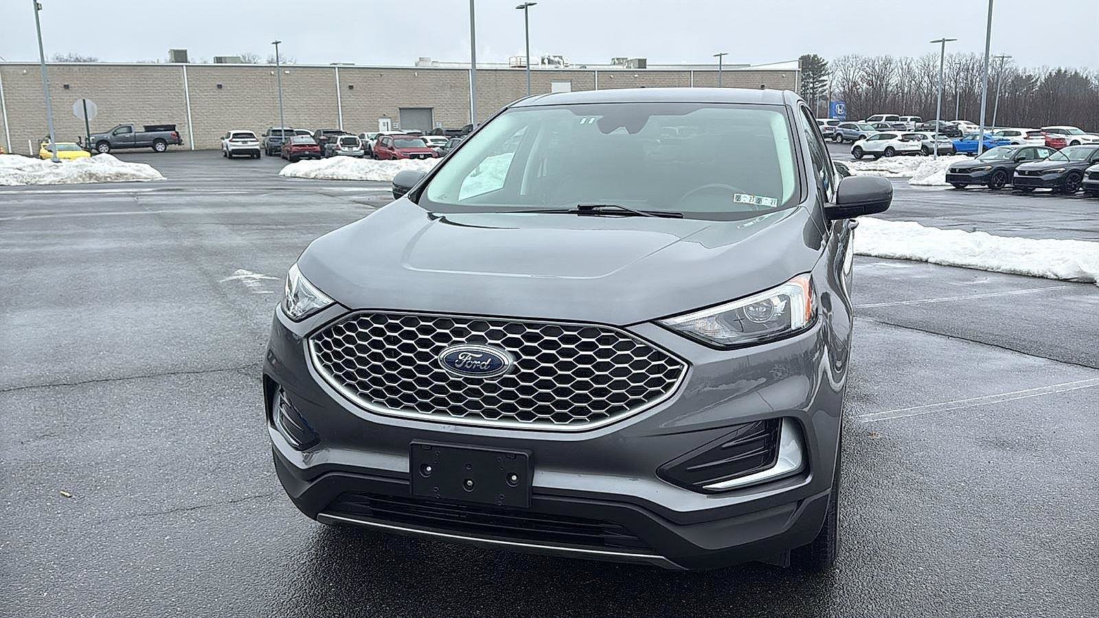 Used 2024 Ford Edge SEL AWD/4WD image 15
