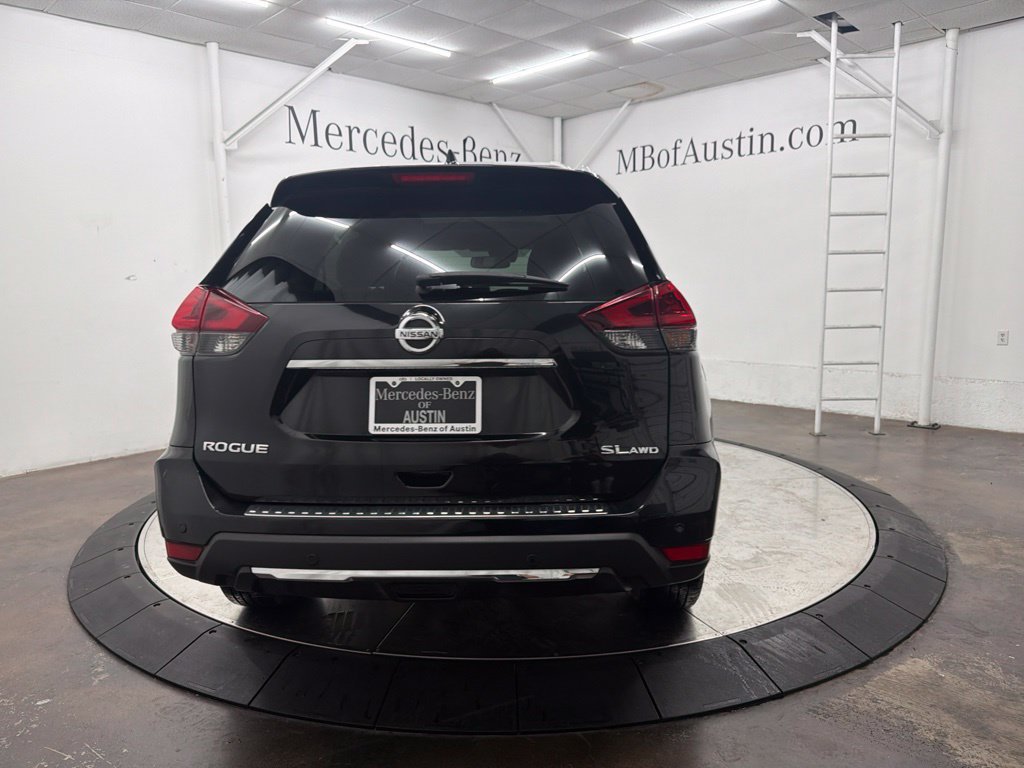 Used 2019 Nissan Rogue SL w/ Premium Package AWD/4WD image 6
