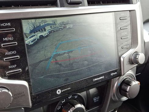 Used 2022 Toyota 4Runner Trail Special Edition AWD/4WD image 17