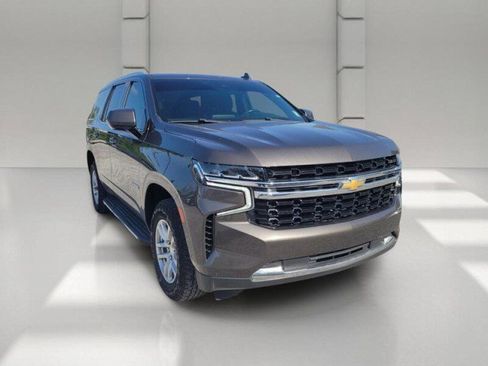 Used 2021 Chevrolet Tahoe LS RWD image 3