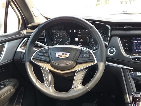 Used 2024 Cadillac XT5 Premium Luxury w/ Platinum Package image 12