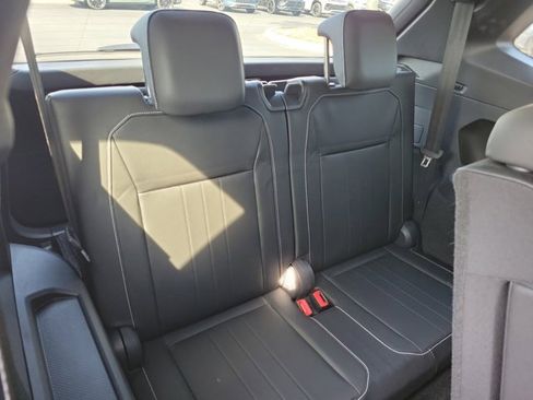 Certified 2023 Volkswagen Tiguan SE R-Line image 13