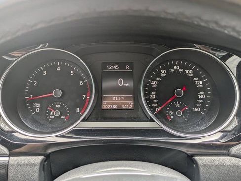 Used 2018 Volkswagen Jetta Sport FWD image 27