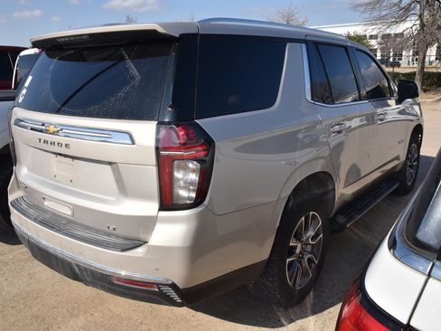 Used 2022 Chevrolet Tahoe LT w/ Luxury Package image 6